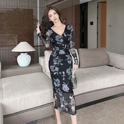 Impressão de malha vestido sexy de anca manga longa costas baixas enrolar vestido de anca