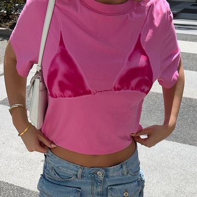 Camiseta confortável com estilo decal Impressão sexy de pescoço redondo de manga curta