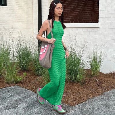 Cor sólida Vestido de malha de malha Estilo Slim Sexy Respirável Sem costas Vestido de renda