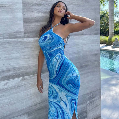 Vestido sexy de pescoço sem mangas