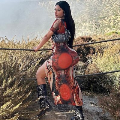 Impressão sexy Slim Ronda de pescoço cortante vestido de manga curta personalizado