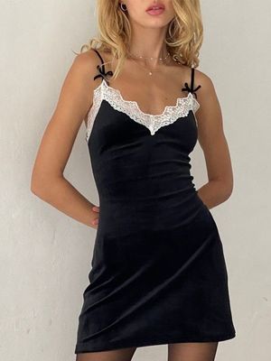 Pacote sem mangas Vestido de Quadril Personalizado Sexy Pure Desire renda costura cinto saco vestidos de nádega