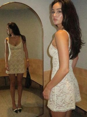 Primavera e verão, novo vestido de perspectiva sexy de renda de especiarias. Saco de algodão oco, saia de quadril.