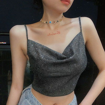 O novo camisol feminino sexy e magro.