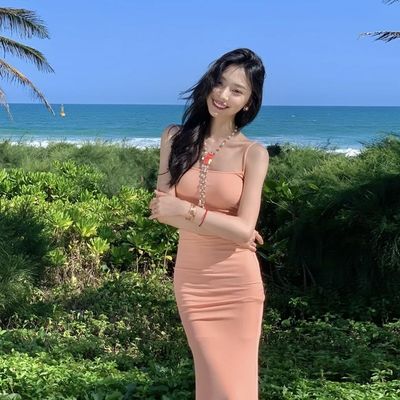 Um-linha Neck Halter Halter Sexy Fashion Pure Wind Slim cintura cintura vestido longo