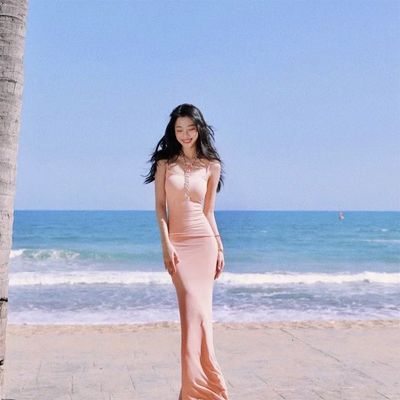 Um-linha Neck Halter Halter Sexy Fashion Pure Wind Slim cintura cintura vestido longo