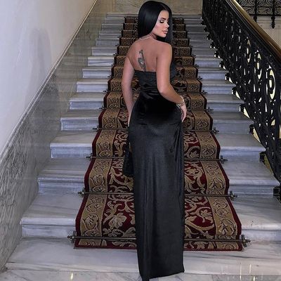 Verão Nova Moda Sexy Slit Slim Plissado vestido sem alças